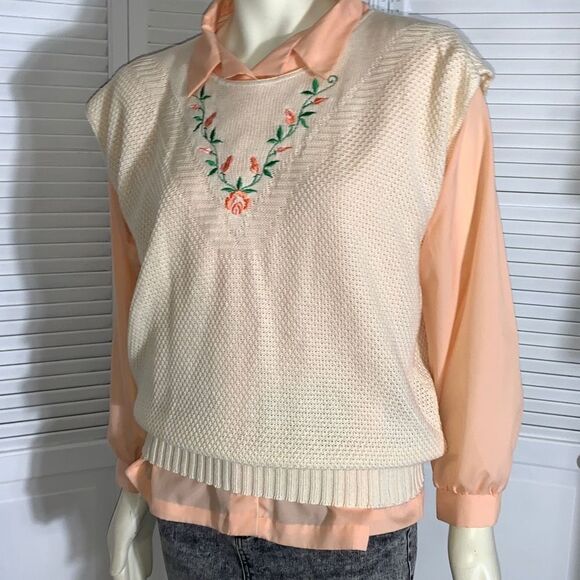 Vintage Pastel Embroidered Pullover Knit Sleeveless Sweater - Picture 12 of 15